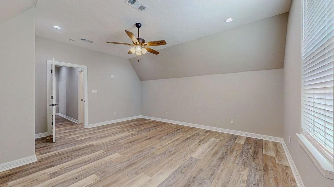 Spacious, unfurnished interior of a new home in , Lumberton (Image 34). Spacious, unfurnished interior of a new home in , Lumberton (Image 34).