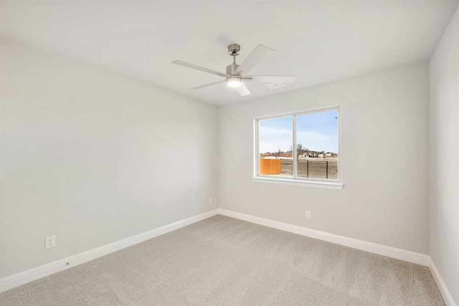 Spacious, unfurnished interior of a new home in Sunrise at Garden Valley, Waxahachie (Image 23).