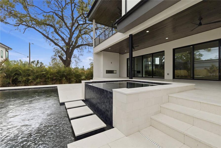 Exterior details and patio area of a home in , Tampa (Image 29).