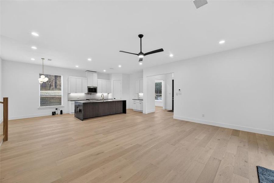 Spacious, unfurnished interior of a new home in , Garland (Image 19). Spacious, unfurnished interior of a new home in , Garland (Image 19).