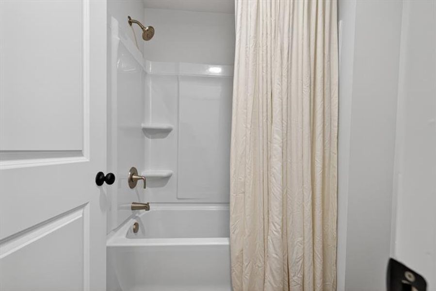 Image 64 of a home in Medlock Park.