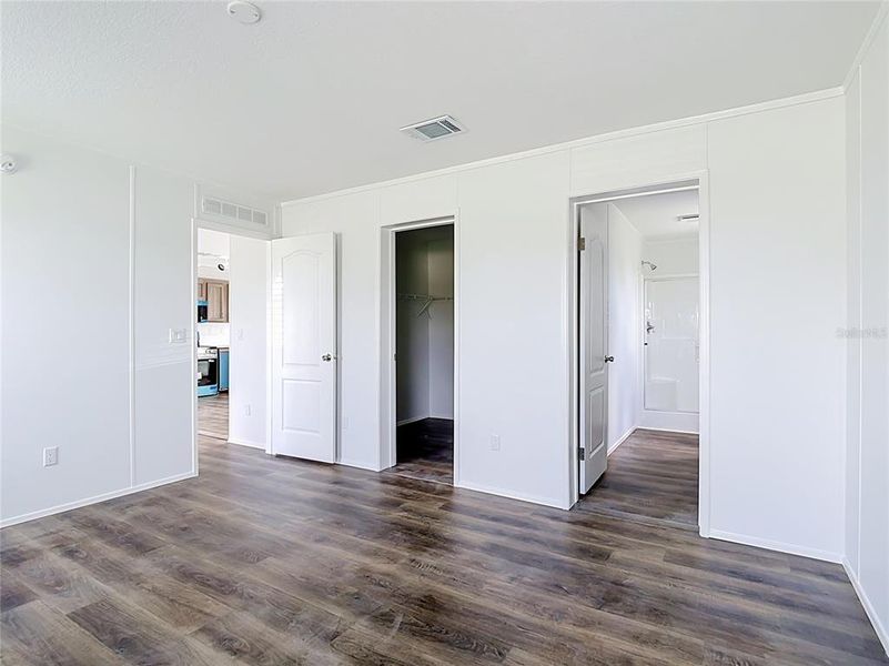 Spacious, unfurnished interior of a new home in , Okeechobee (Image 28). Spacious, unfurnished interior of a new home in , Okeechobee (Image 28).