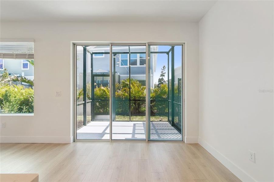 Spacious, unfurnished interior of a new home in North River Ranch – Townhomes, Parrish (Image 38).