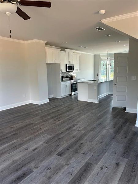 Spacious, unfurnished interior of a new home in Towns at Enclave, Lawrenceville (Image 13). Spacious, unfurnished interior of a new home in Towns at Enclave, Lawrenceville (Image 13).