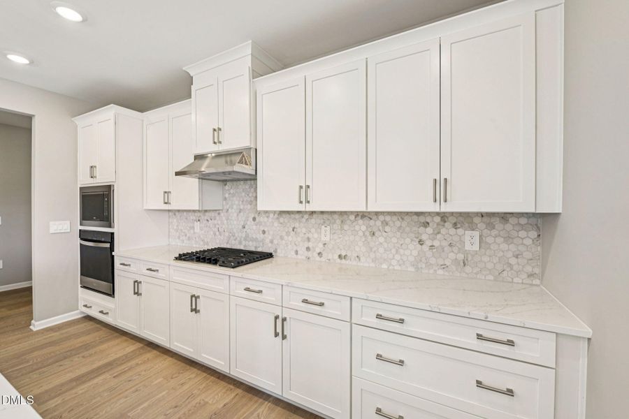 13-web-or-mls-Raleigh - Watkins Glen - 3