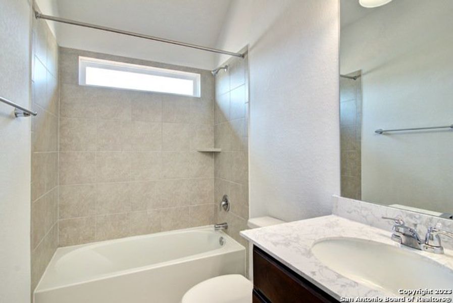 Furnished interior view inside a new home in Veranda, New Braunfels (Image 6).