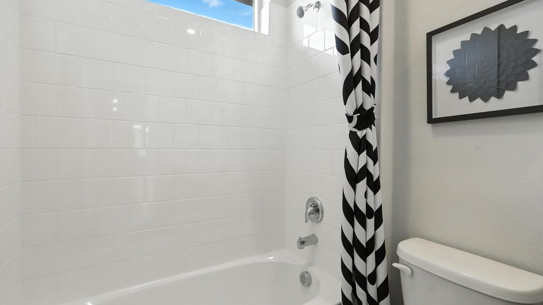 Image 28 representing the Lexington by D.R. Horton in The Canyons, Keene, TX. Image 28 representing the Lexington by D.R. Horton in The Canyons, Keene, TX.