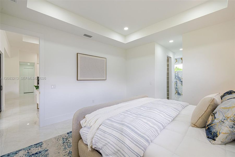 Furnished interior view inside a new home in , Lehigh Acres (Image 7).