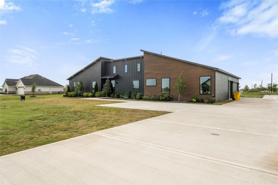 Image 39 of a home in .