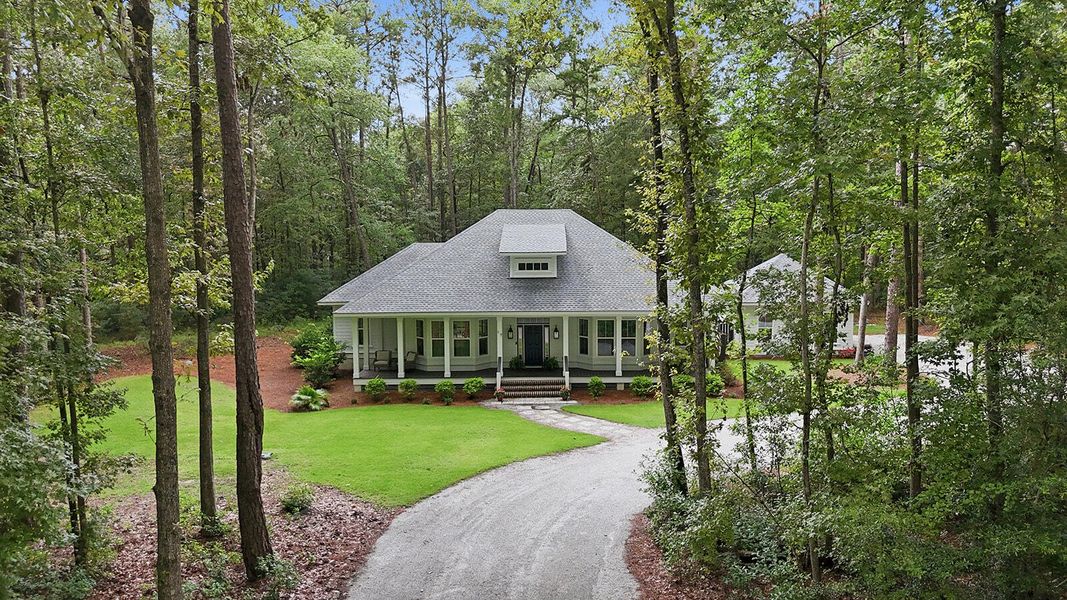 Image 88 of a home in .