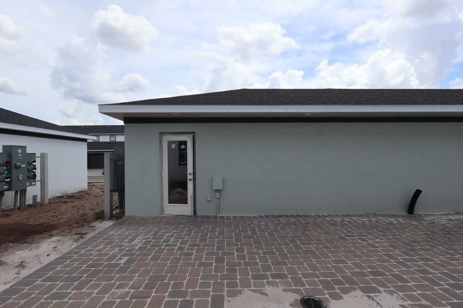 Exterior Exterior