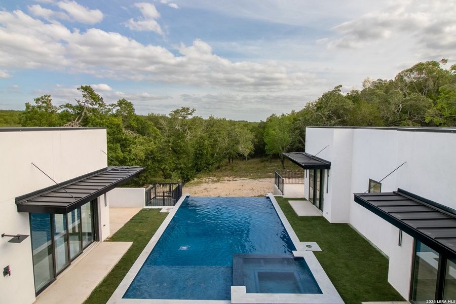 Exterior details and patio area of a home in , San Antonio (Image 27).