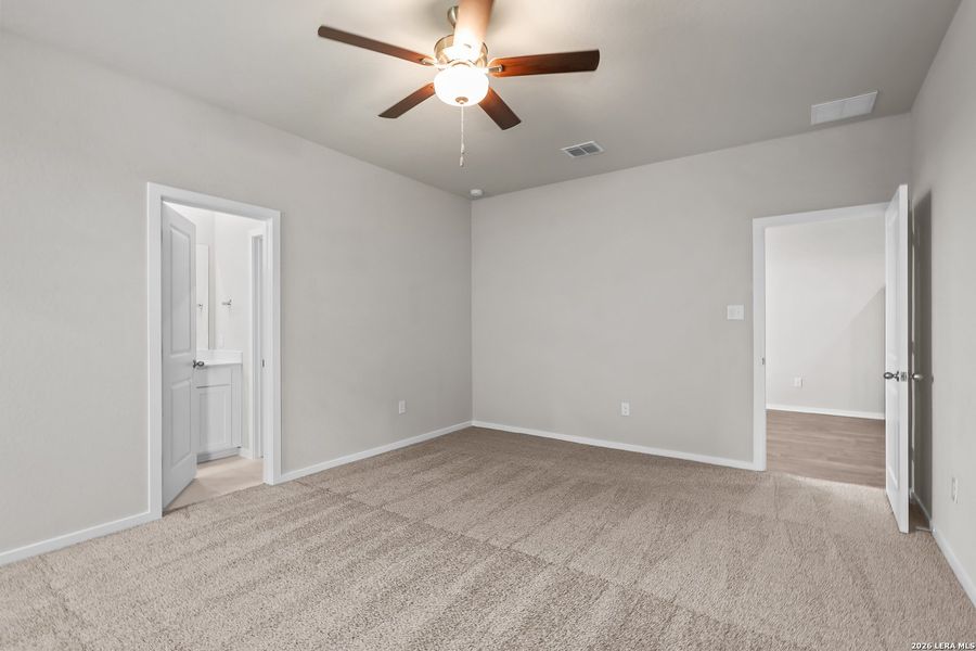 Spacious, unfurnished interior of a new home in The Parklands, Schertz (Image 30). Spacious, unfurnished interior of a new home in The Parklands, Schertz (Image 30).