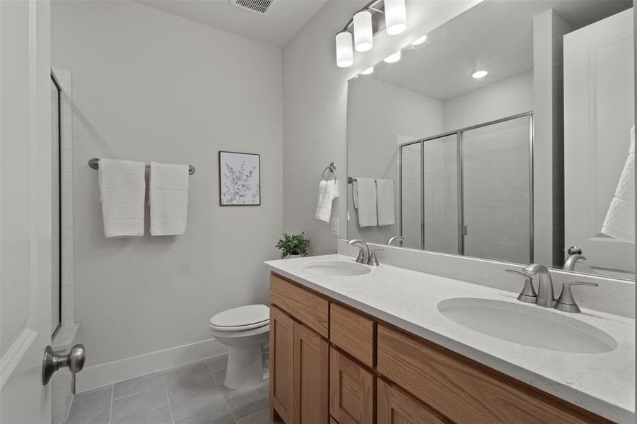 Full Bathroom