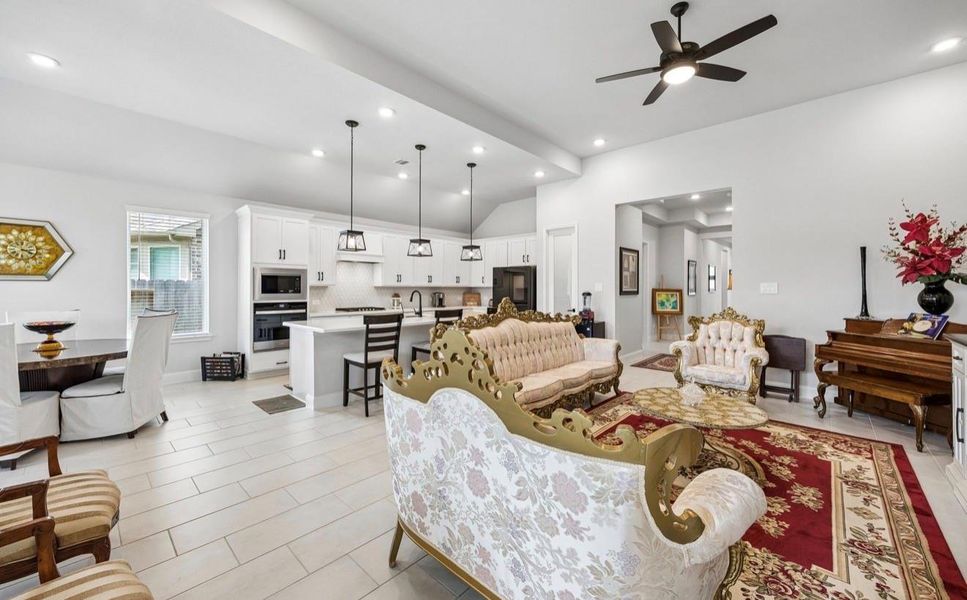 Furnished interior view inside a new home in Mavera, Conroe (Image 16).