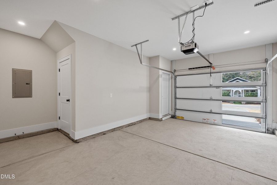 16-223 S West St _1609 16-223 S West St _1609