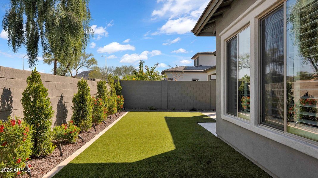 19-web-or-mls-P1486233 19-web-or-mls-P1486233