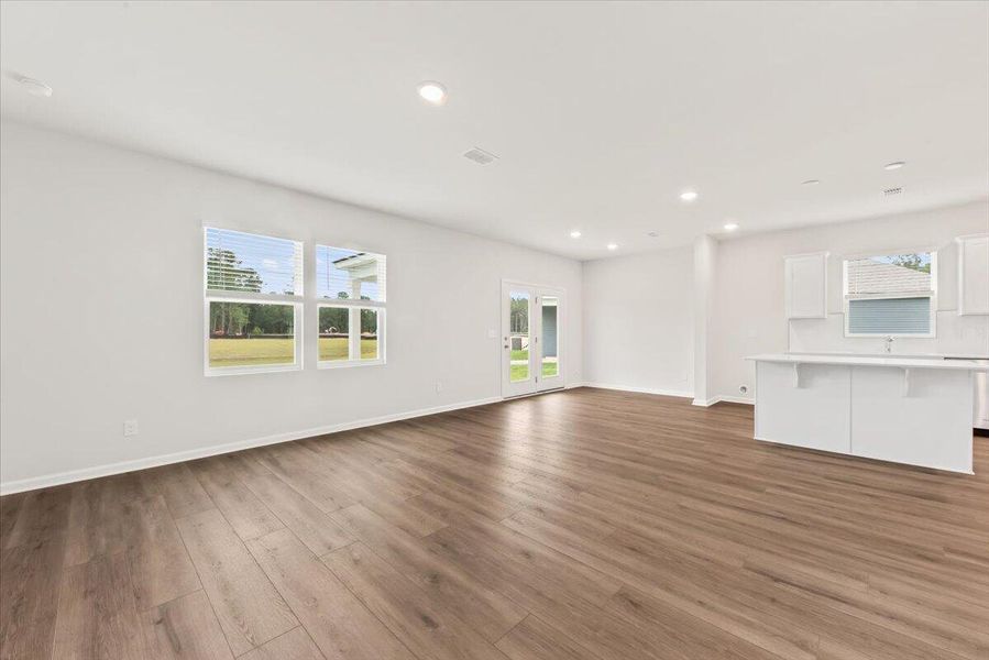 Spacious, unfurnished interior of a new home in Nexton, Summerville (Image 22).