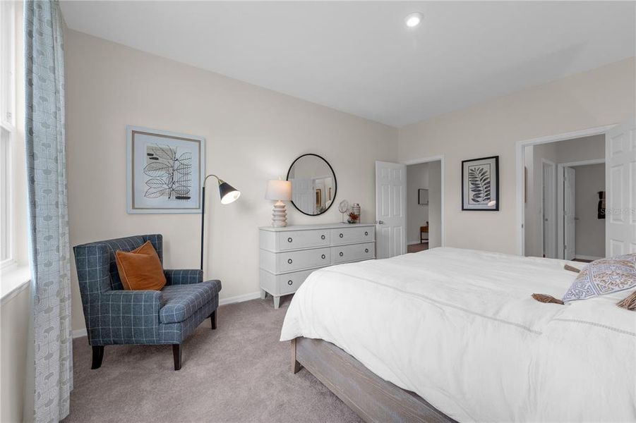 Furnished interior view inside a new home in Scenic Terrace, Lake Hamilton (Image 31).