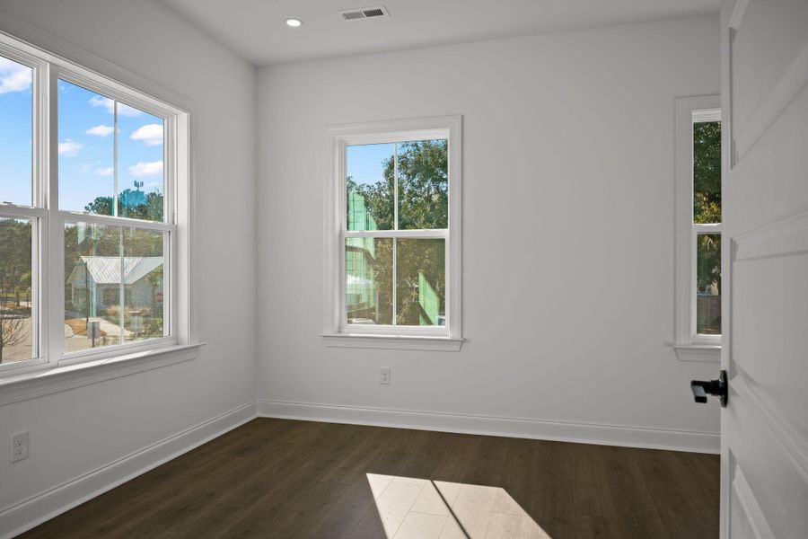 Spacious, unfurnished interior of a new home in , Johns Island (Image 36).