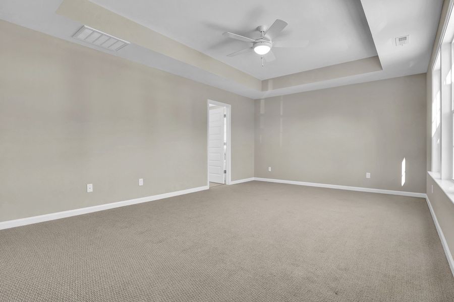 Spacious, unfurnished interior of a new home in Grand Park, Leland (Image 20).