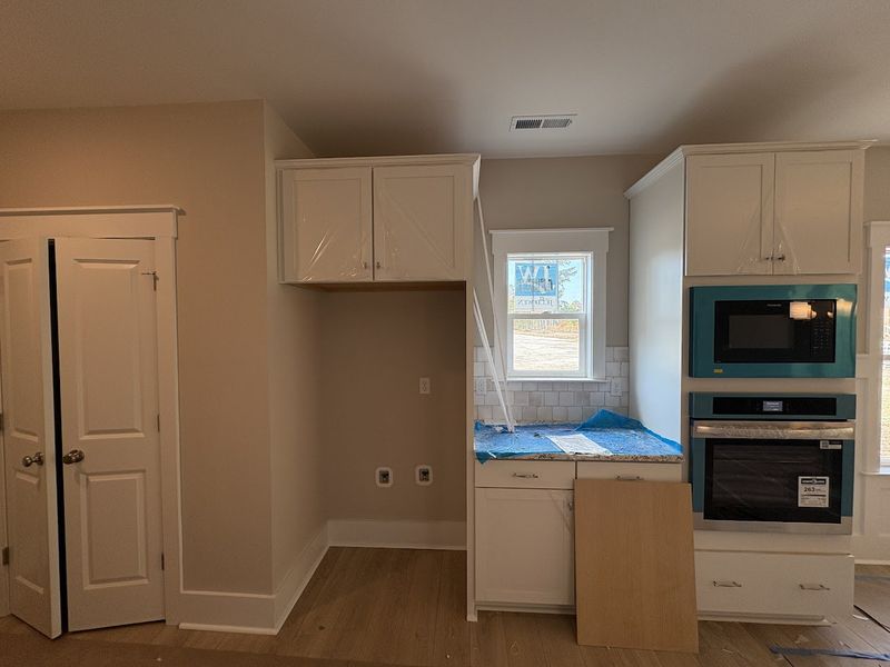 Image 26 of a home in Riverside Cove.