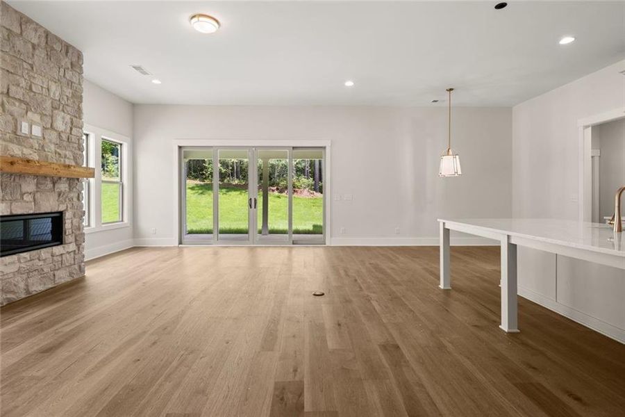 Spacious, unfurnished interior of a new home in Soleil Belmont Park, Canton (Image 46). Spacious, unfurnished interior of a new home in Soleil Belmont Park, Canton (Image 46).