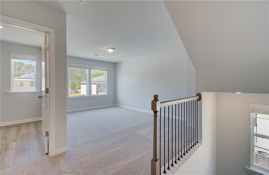 Spacious, unfurnished interior of a new home in Cooper Park, McDonough (Image 17).