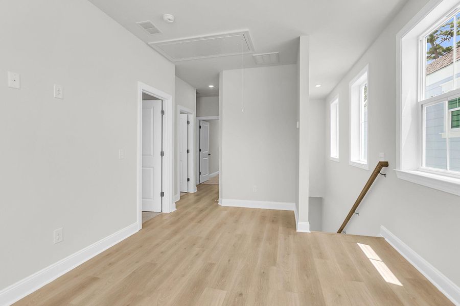 Spacious, unfurnished interior of a new home in Heron Preserve, Hanahan (Image 10). Spacious, unfurnished interior of a new home in Heron Preserve, Hanahan (Image 10).