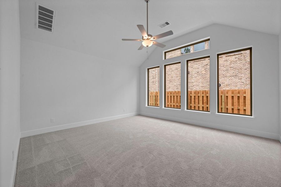 Spacious, unfurnished interior of a new home in COLTON, Montgomery (Image 16).