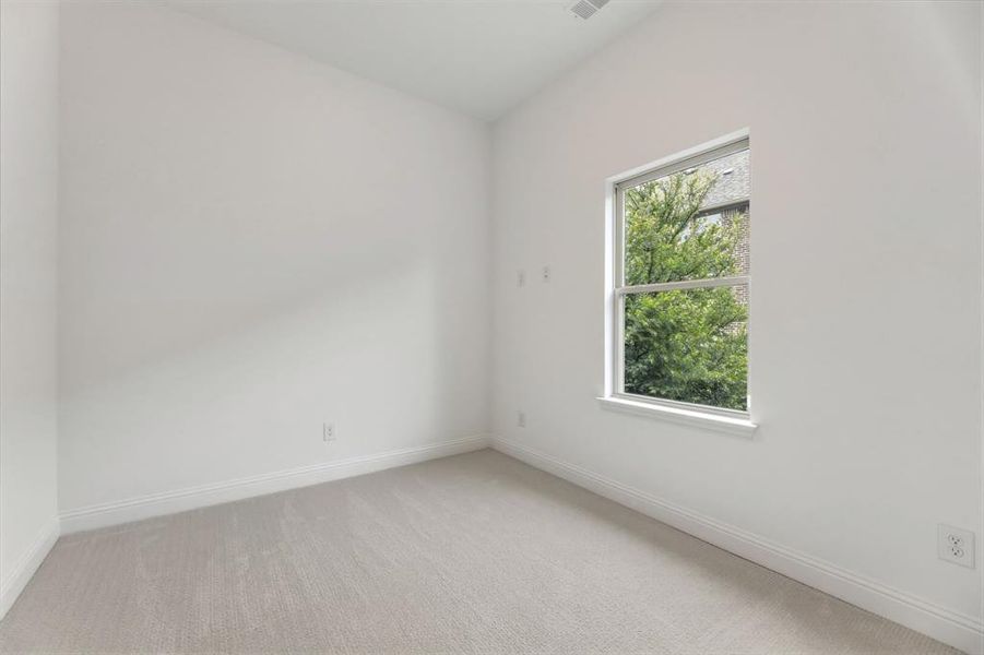 Spacious, unfurnished interior of a new home in , Lewisville (Image 29).