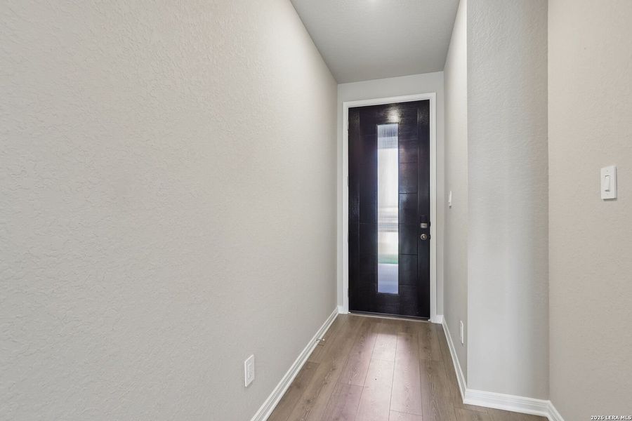 Spacious, unfurnished interior of a new home in Catalina, Converse (Image 43). Spacious, unfurnished interior of a new home in Catalina, Converse (Image 43).