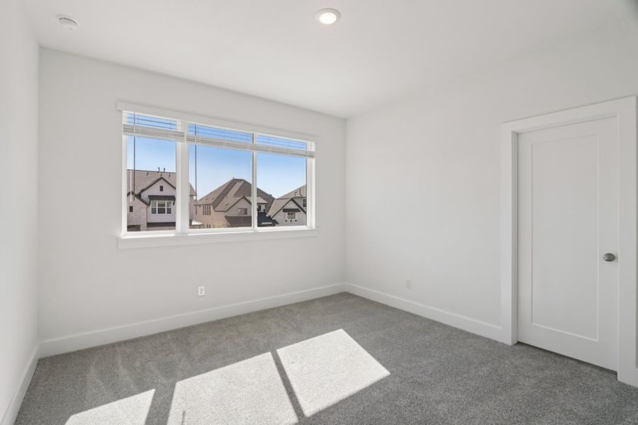 Spacious, unfurnished interior of a new home in Sauls Ranch, Round Rock (Image 32). Spacious, unfurnished interior of a new home in Sauls Ranch, Round Rock (Image 32).