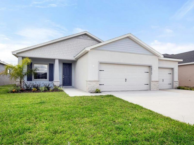 Welcome home to 5972 Freshwater Canyon Drive in St. Cloud, FL! Welcome home to 5972 Freshwater Canyon Drive in St. Cloud, FL!