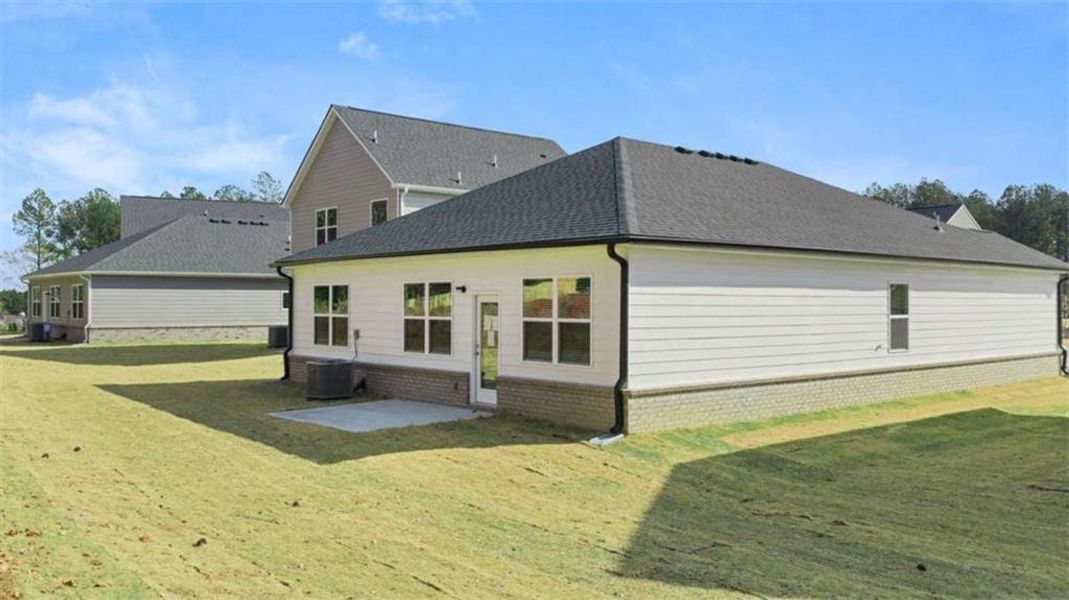 Exterior details and patio area of a home in WillowBrook, Winder (Image 17).