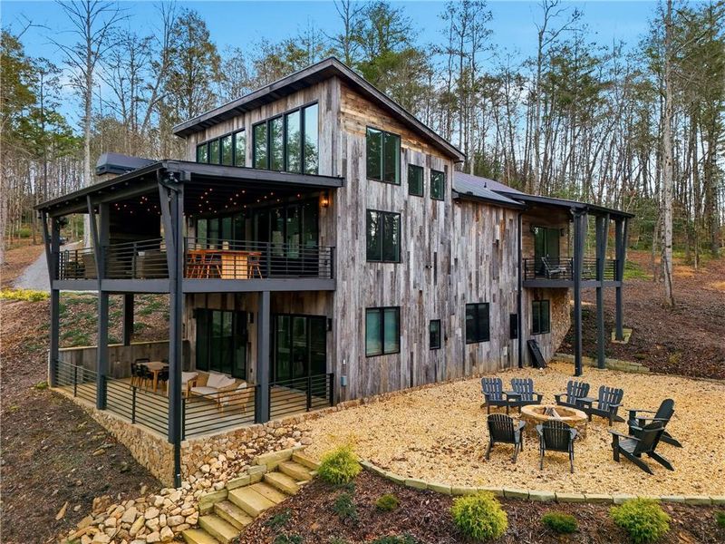 Community amenities in , Blue Ridge (Image 47).