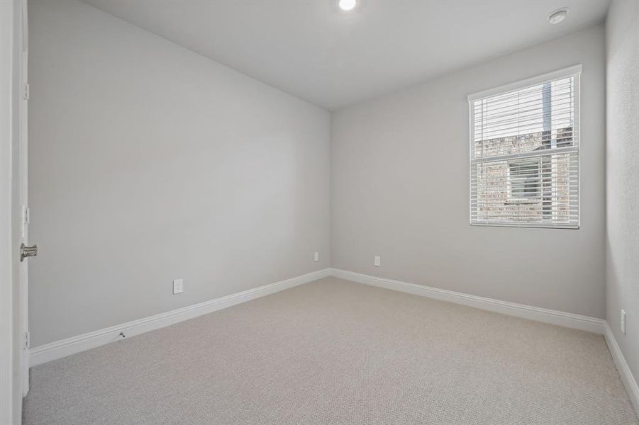 Spacious, unfurnished interior of a new home in Lakehaven - Premier Series, Farmersville (Image 30).