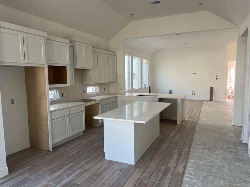 Image 9 of a home in Wood Leaf Reserve. Image 9 of a home in Wood Leaf Reserve.