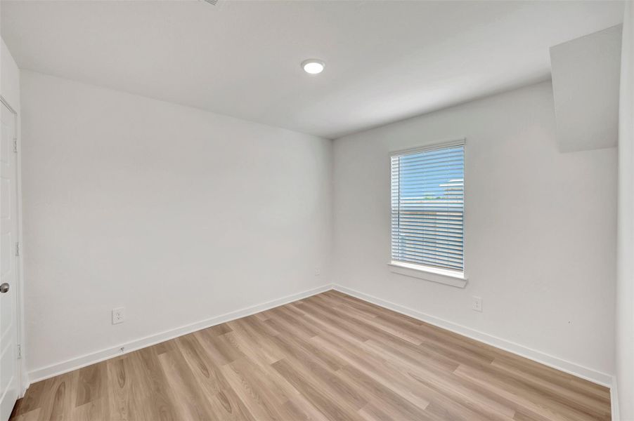 Spacious, unfurnished interior of a new home in Magnolia Ridge, Magnolia (Image 14).