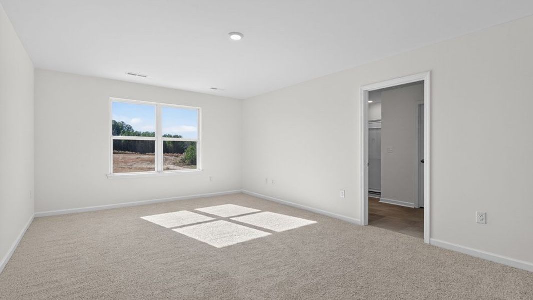 Spacious, unfurnished interior of a new home in Baker Farm, Youngsville (Image 19).