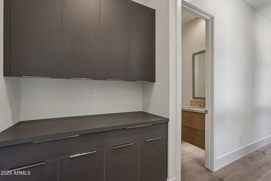 48-web-or-mls-E Buckskin Trail-1105-048