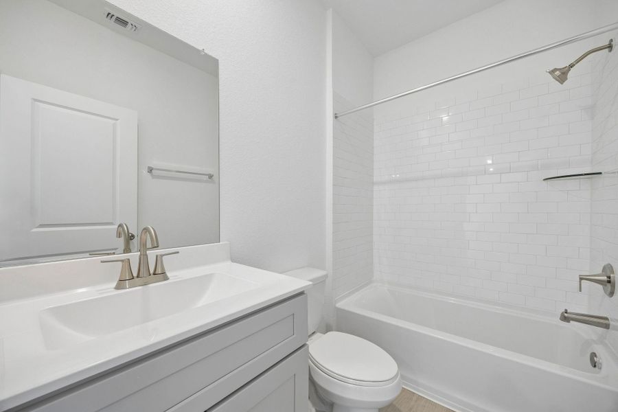 Furnished interior view inside a new home in Stokesbury, Waller (Image 12).