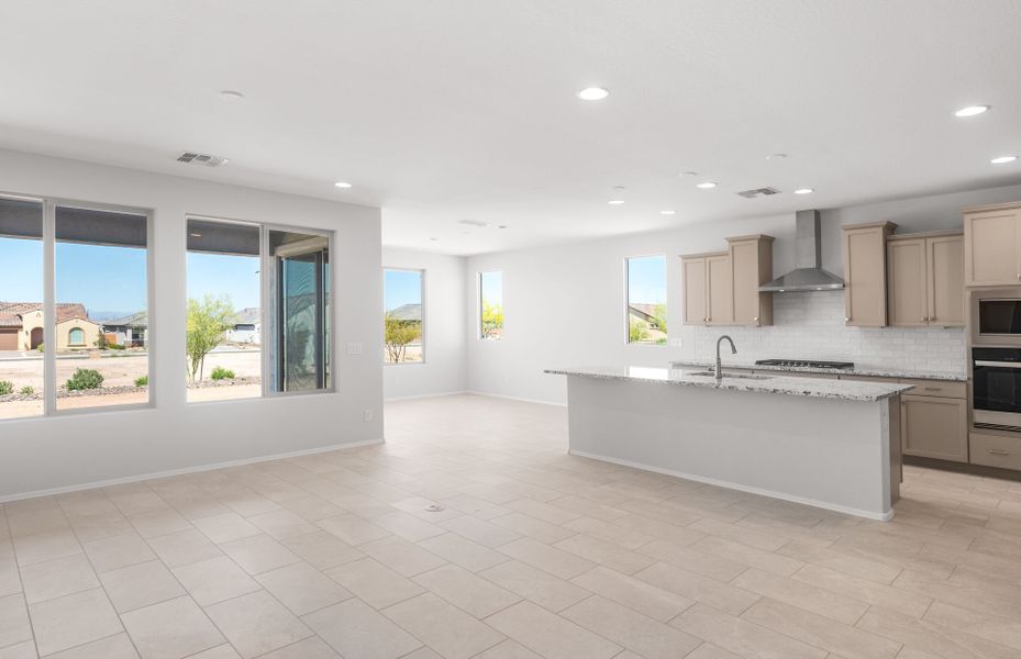 Image 27 of a home in Sun City Festival.