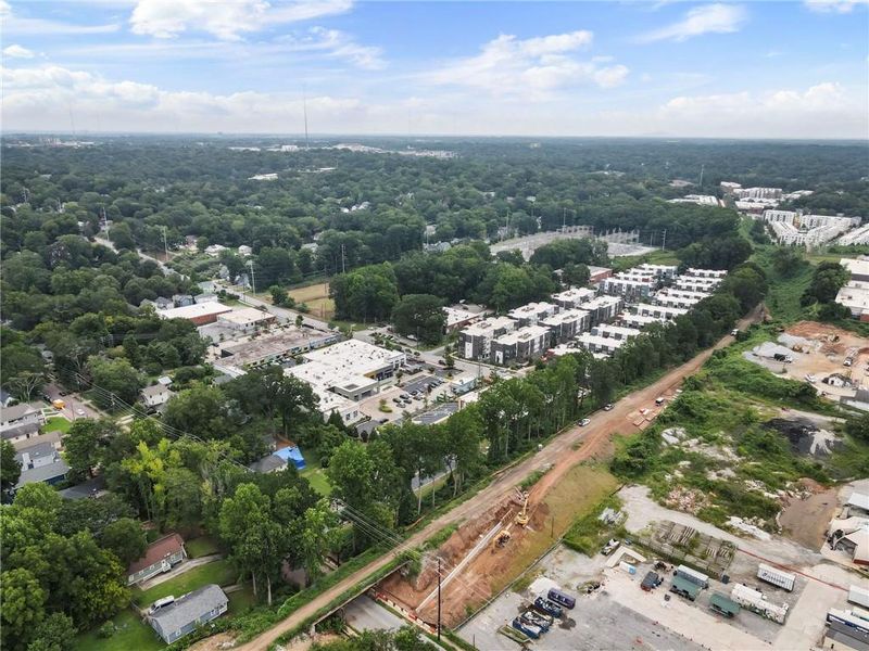 Image 28 of a home in .