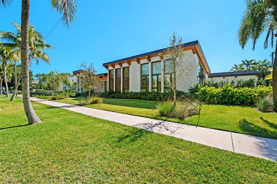 Image 39 of a home in .