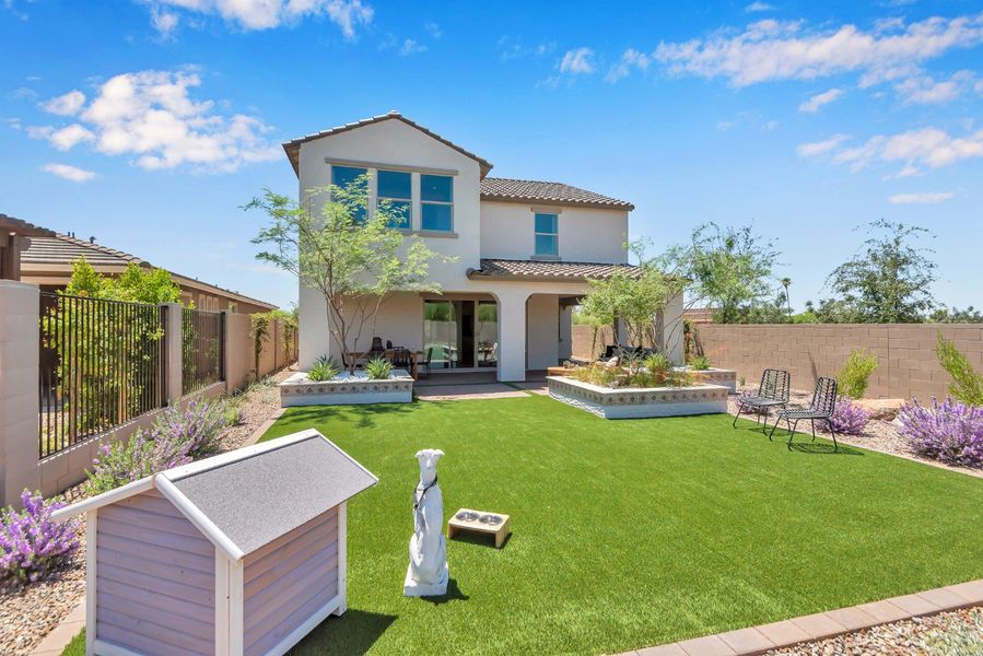 Image 38 of a home in Icon at Thunderbird. Image 38 of a home in Icon at Thunderbird.