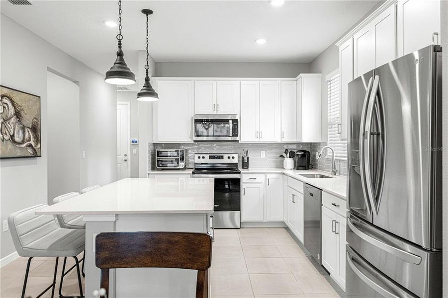 Furnished interior view inside a new home in Del Webb Stone Creek, Ocala (Image 30).