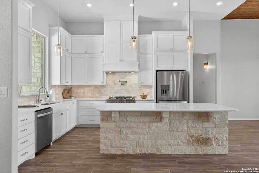 Furnished interior view inside a new home in , New Braunfels (Image 14). Furnished interior view inside a new home in , New Braunfels (Image 14).