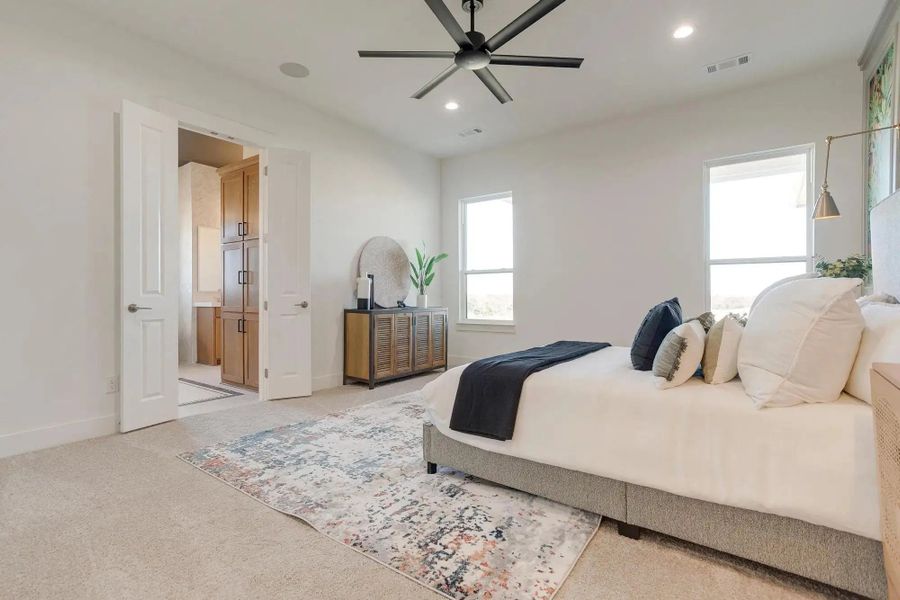Representative furnished interior of a home built from the The Tiffany by Elmwood Custom Homes in Aledo Heights, Aledo (Image 7).