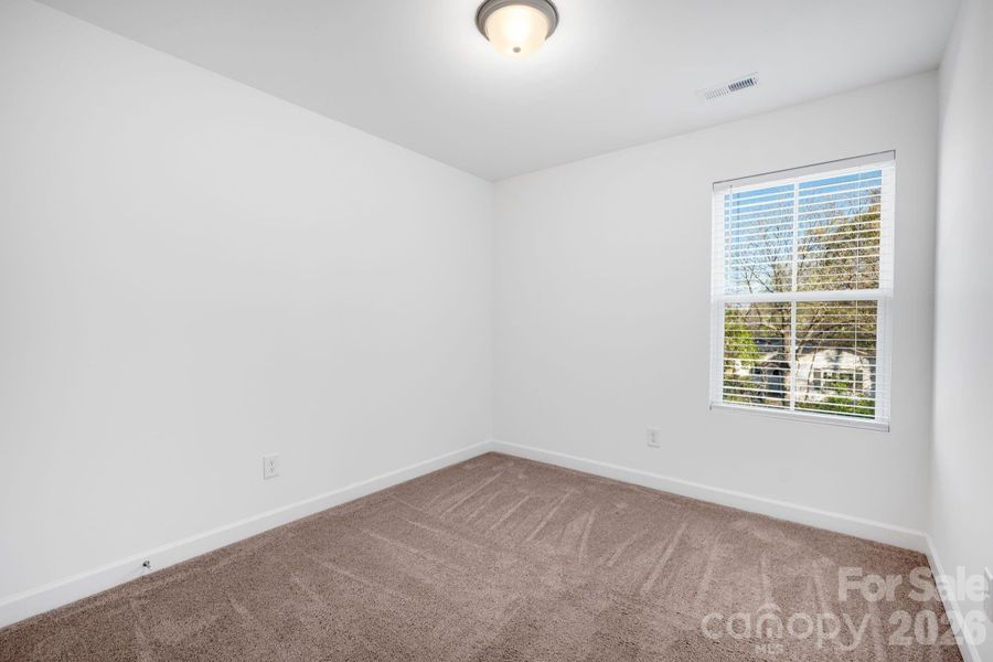 Spacious, unfurnished interior of a new home in , Concord (Image 27).
